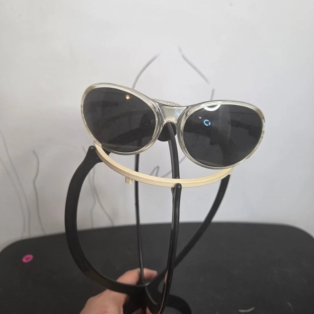 Arnette Hot Cakes Clear Wrap Sunglasses Vintage Italy Grey Lens Sporty Retro